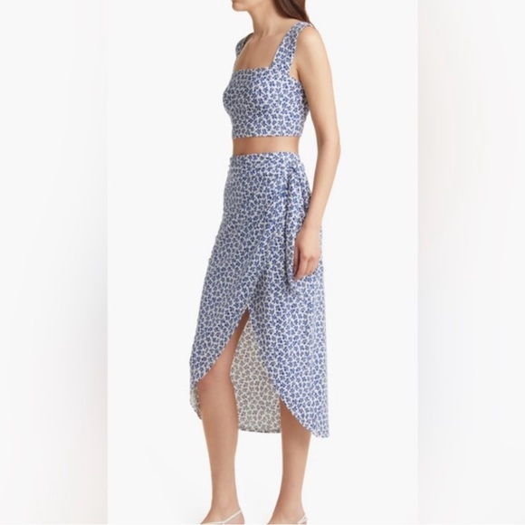 Reformation Rika Crop Top & Wrap Skirt Two-Piece Set in Bombay Blue/White SZ XL - Picture 4 of 9